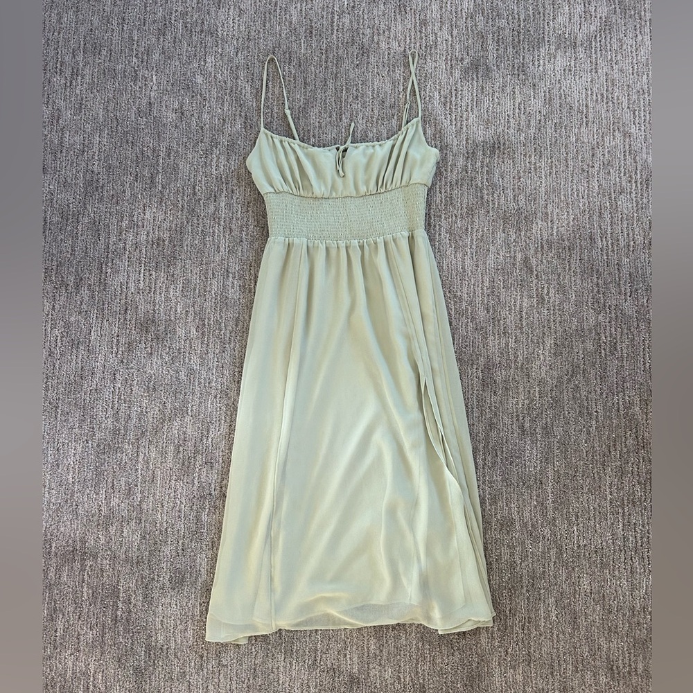 NWOT Aritzia Midi Dress